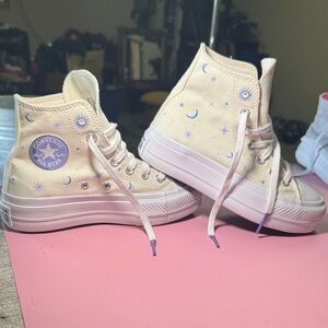 Converse Kids High-Top Sneakers - Cream with Blue Accents